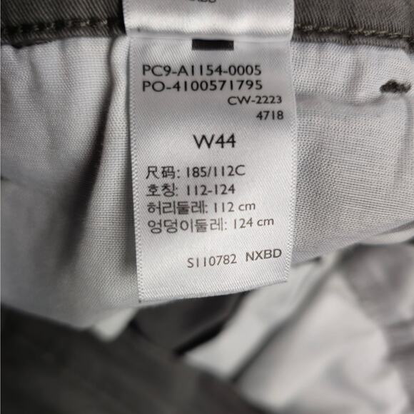 Signature Levi Strauss Shorts Mens Size 44 Gray Flat Front Heavyweight Chino - Picture 7 of 14